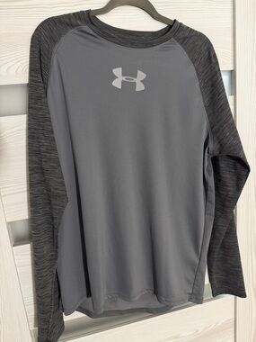 Under Armour Gray/Charcoal Long Sleeve Performance Top